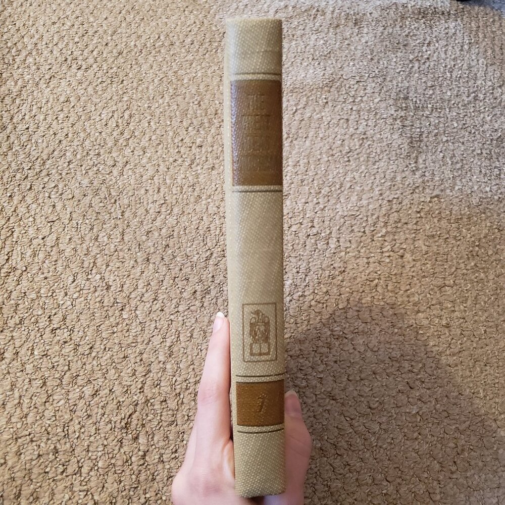 Vintage neutral palette themed book set - Picture 5 of 11